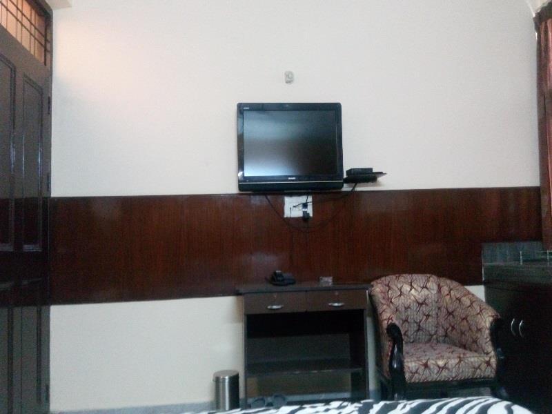 แอร์พอร์ต โฮเต็ล โอลีฟ แอนด์ บลู Hotel นิวเดลี ภายนอก รูปภาพ