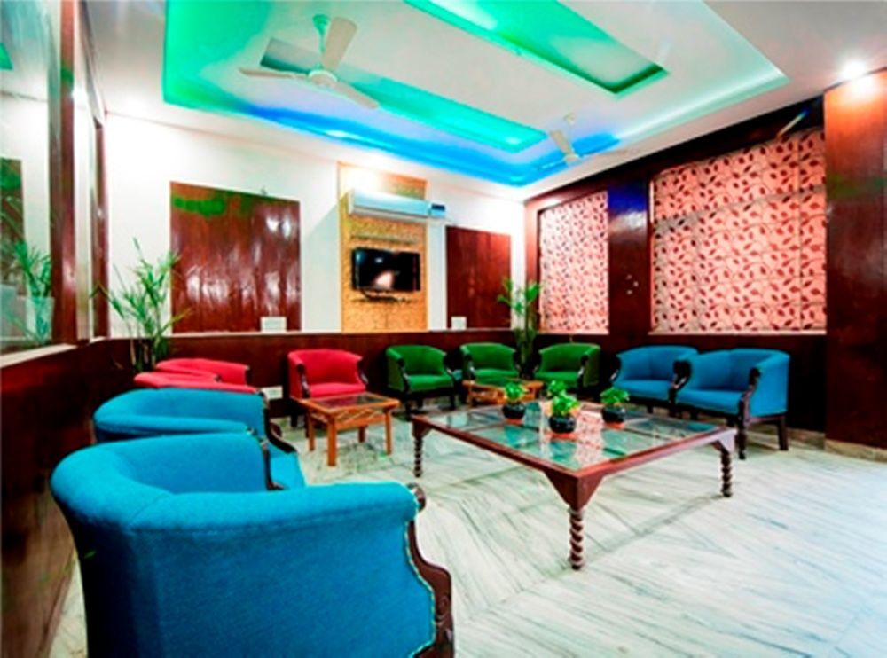 แอร์พอร์ต โฮเต็ล โอลีฟ แอนด์ บลู Hotel นิวเดลี ภายนอก รูปภาพ