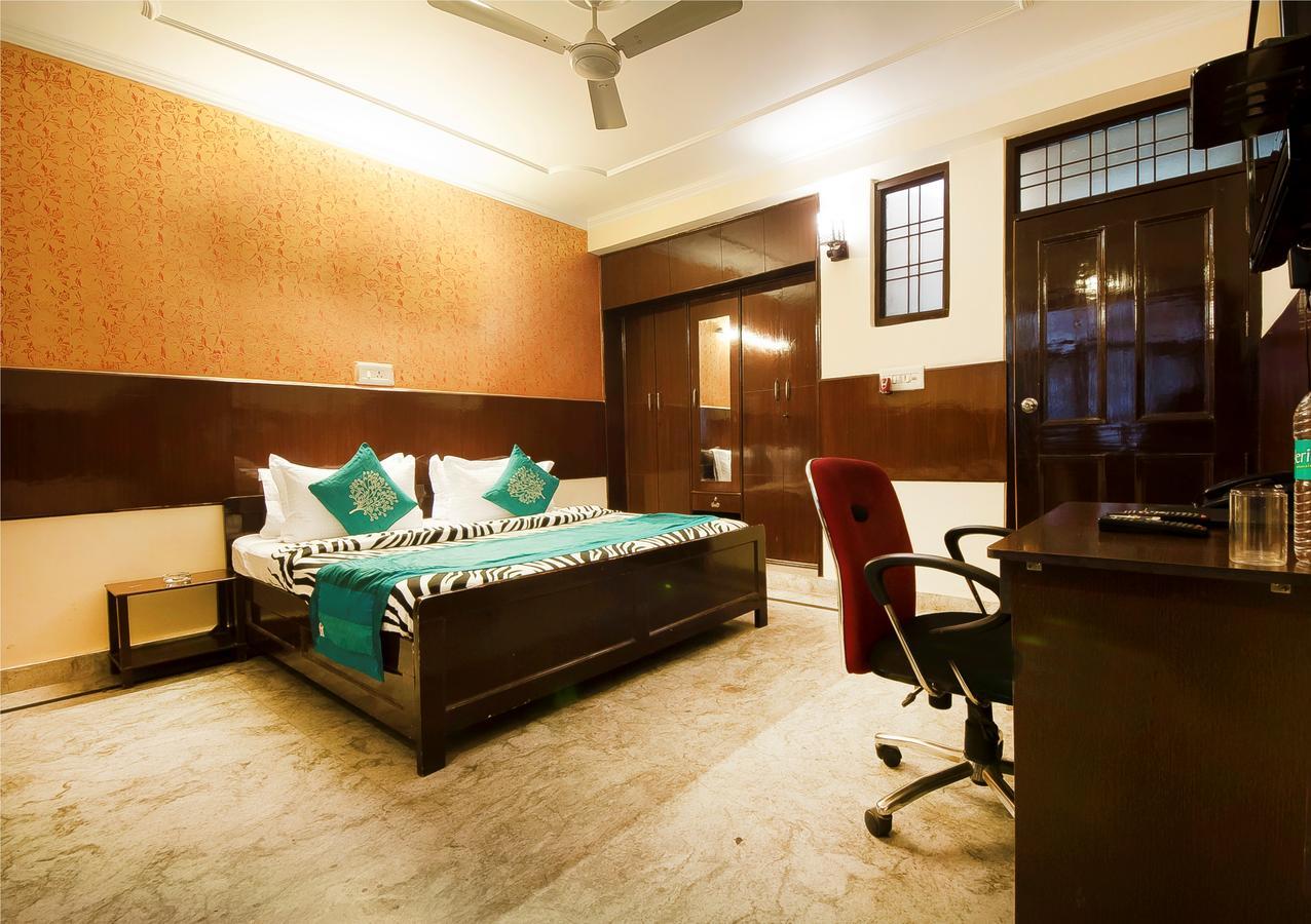 แอร์พอร์ต โฮเต็ล โอลีฟ แอนด์ บลู Hotel นิวเดลี ภายนอก รูปภาพ