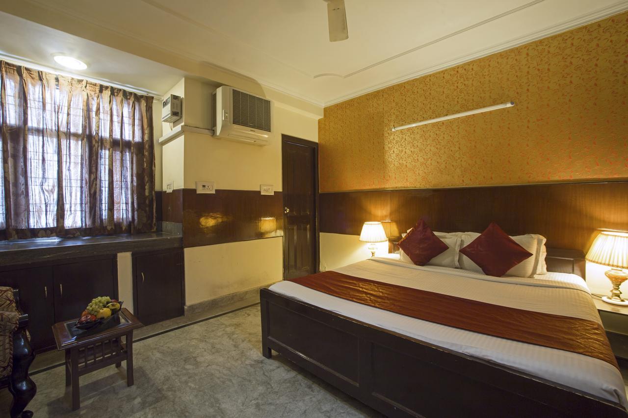 แอร์พอร์ต โฮเต็ล โอลีฟ แอนด์ บลู Hotel นิวเดลี ภายนอก รูปภาพ