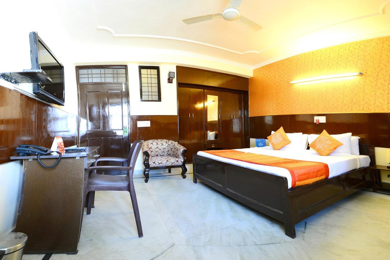 แอร์พอร์ต โฮเต็ล โอลีฟ แอนด์ บลู Hotel นิวเดลี ภายนอก รูปภาพ