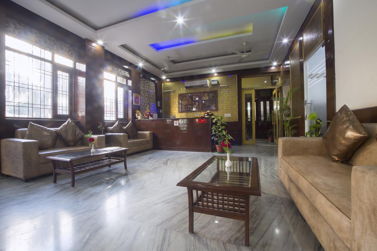 แอร์พอร์ต โฮเต็ล โอลีฟ แอนด์ บลู Hotel นิวเดลี ภายนอก รูปภาพ