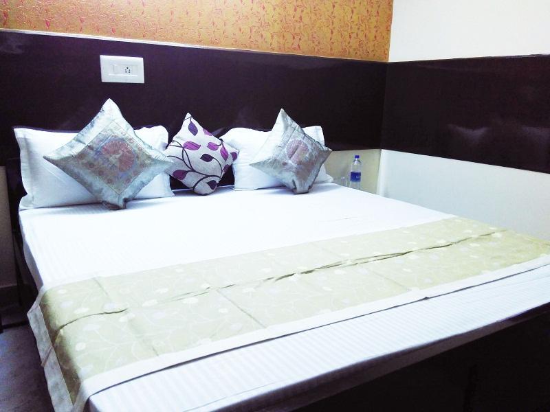 แอร์พอร์ต โฮเต็ล โอลีฟ แอนด์ บลู Hotel นิวเดลี ภายนอก รูปภาพ